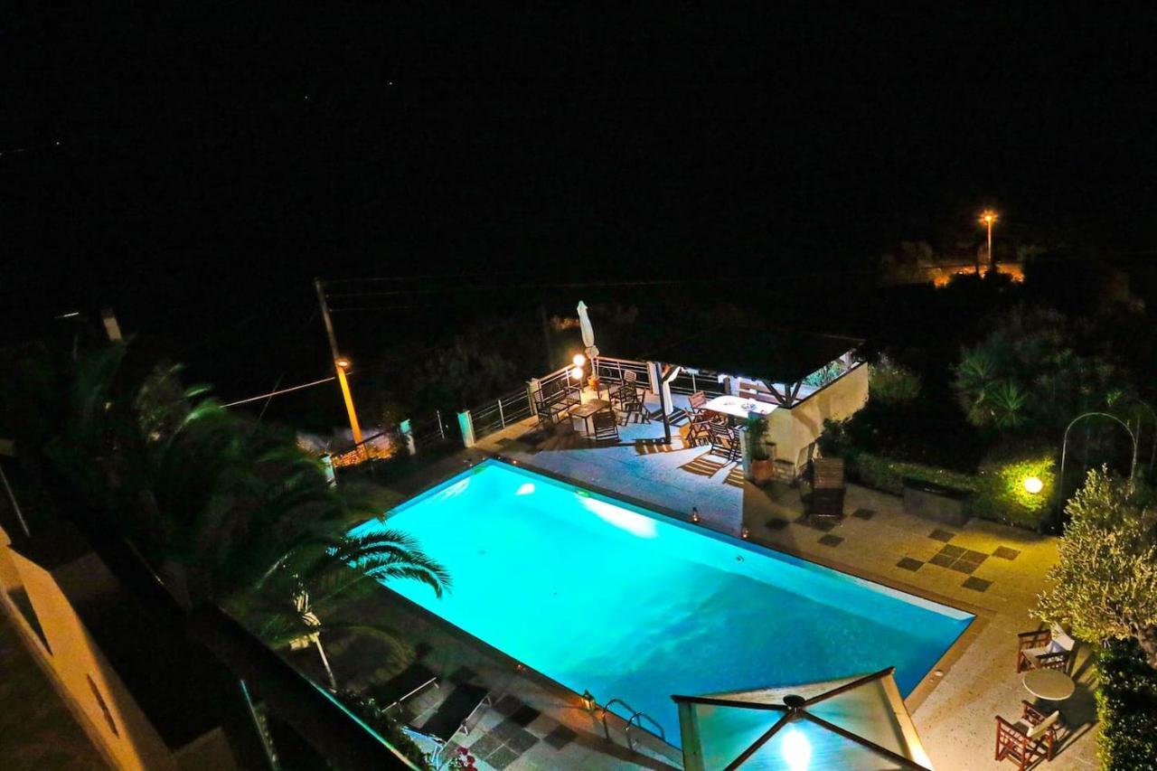 Coral Suite PalaiónTsiflíkion Exteriér fotografie